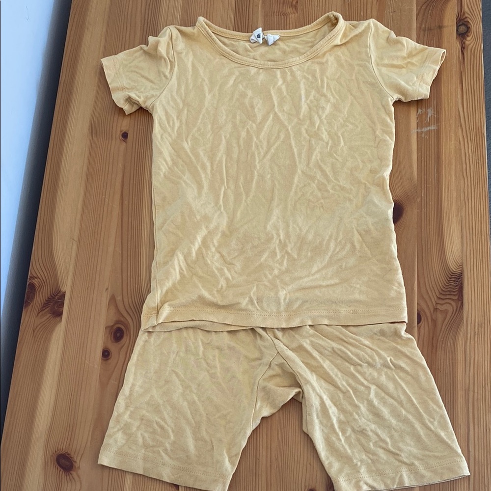 Kyte BABY honey Yellow Pajama Sets for Cozy Nights 4T